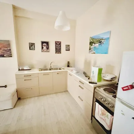 View Lungomare * Vlore